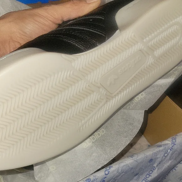 Adidas Rivalry Low Sneakers - Picture 8 of 9